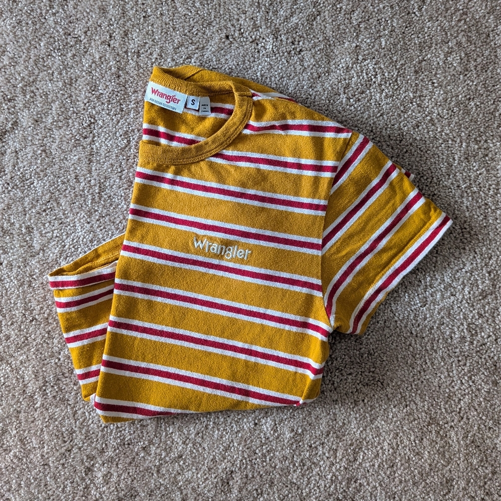 Wrangler X Urban Outfitters Crop Baby Tee Small